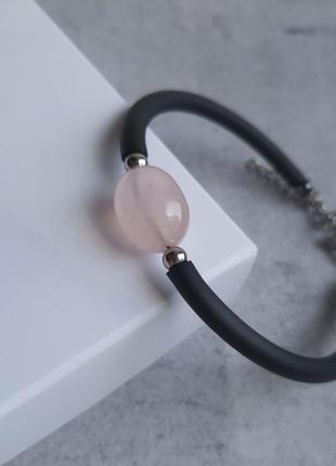 Ніжний жіночий браслет з натуральним рожевим кварцем. стильний браслет.3 фото