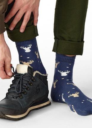 Зимние мужские носки с рисунком «силуэт оленя»1 фото