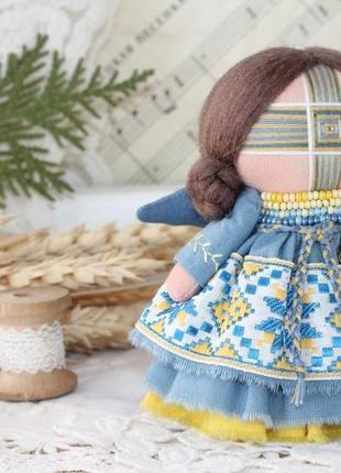 Текстильная кукла ручной работы в украинском стиле.6 фото