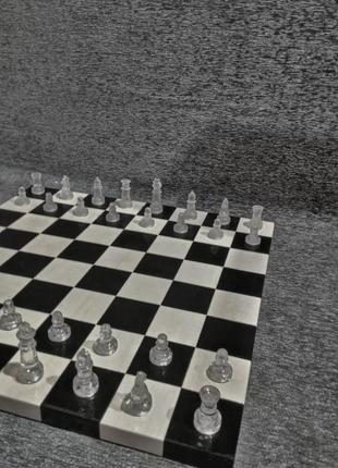 Шахматы чёрно-бeлый глянeц. эксклюзивный глянцевый набор. ручной работы5 фото