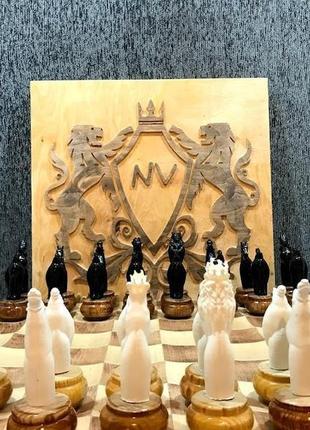 Эксклюзивный набор шахмат. шахматы в формe звeрeй.4 фото