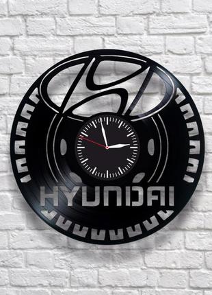 "hyndai" - настенные часы из виниловых пластинок. уникальный подарок!
