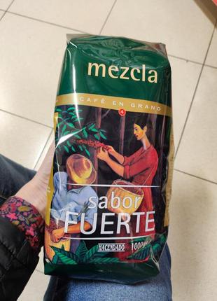 Кава в зернах hacendado mezcla sabor fuerte, 1000g.1 фото
