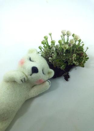 Белый медведь медвежонок игрушка из шерсти игрушка под елку новогодний сувенир