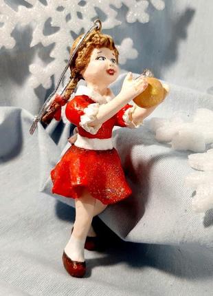 Ватная авторская ёлочная игрушка девочка с шаром5 фото