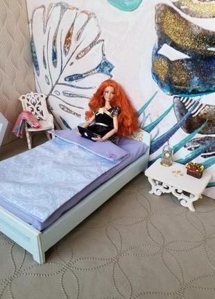 Кровать для куклы барби. постель для куклы.