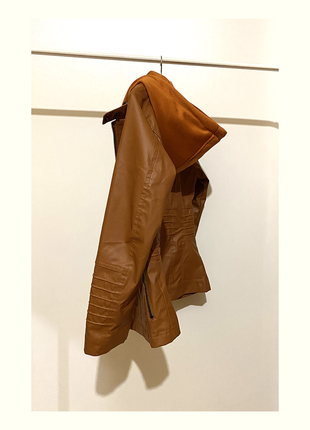 S-m куртка кожаная с имитацией толстовки с капюшоном эко кожа женская3 фото