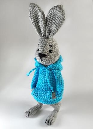 Кролик в свитере1 фото