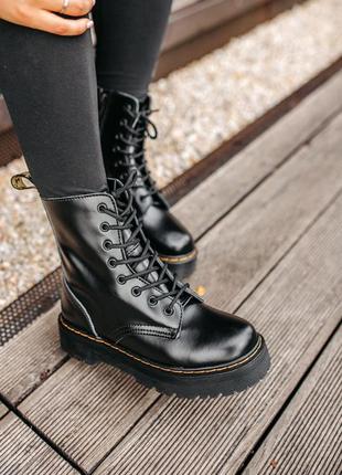 Dr. martens жіночі зимові черевики мартінс на платформі10 фото