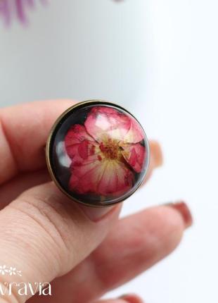 Каблучка з трояндою • черное кольцо с розой • перстень полусфера • украшения из цветов7 фото