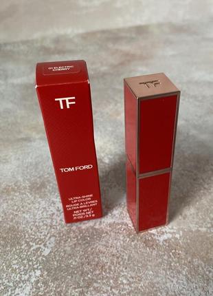 Tom ford - lip color ultra shine electric cherry - помада - бальзам, 01 electric cherry, 3.3 g3 фото