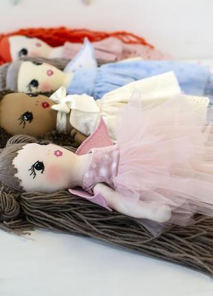 Принцесса - мягкая тканевая кукла с вышитым лицом7 фото
