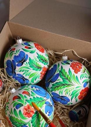 Елочные украшения (шары) ручной работы с петриковской росписью4 фото