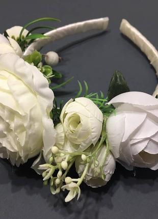 Комплект прикрас для нареченої,браслет на руку з квітами,обруч з білими трояндами4 фото