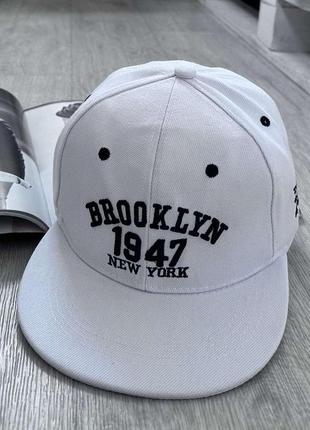 Кепка снепбек (snapback)  brooklyn 1947 ny білий 56-61р (9021)