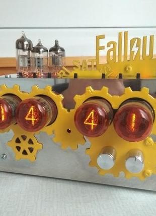 Лампові годинник fallout (zm1020) | nixie clock fallout (zm1020) | настільні годинники3 фото