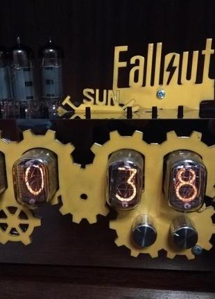 Лампові годинник fallout (ин-12б) | nixie clock fallout | сraft | настільні годинники2 фото