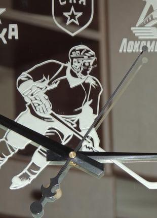 Хоккей "кхл-1" зеркальные настенные часы2 фото