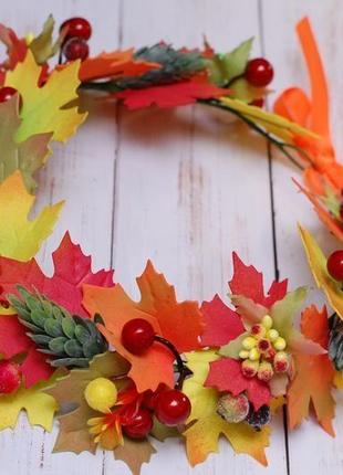 Венок веночек с осенними листьями на праздник осени5 фото