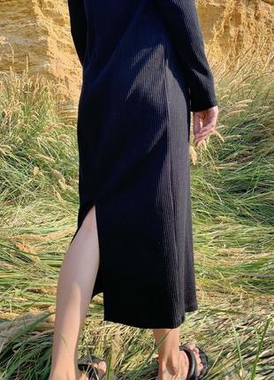 Жіноче довге трикотажне чорне плаття з довгими рукавами6 фото