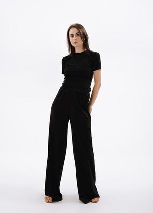 Жіночі чорні атласні широкі штани. штани з шовкового атласу. довгі штани-палаццо.4 фото