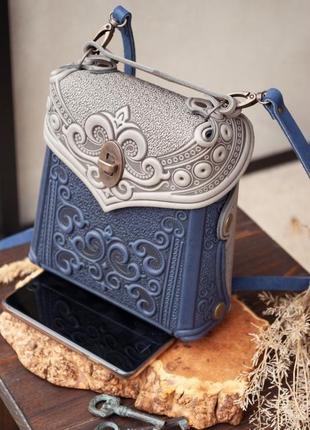 Маленькая сумочка-рюкзак кожаная синяя с серым с орнаментом бохо6 фото
