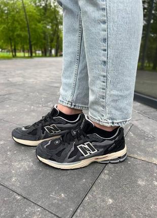 New balance 1906d black