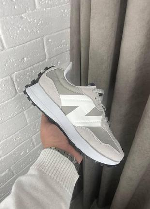 New balance. 327 white grey