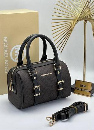 Michael kors 22х14