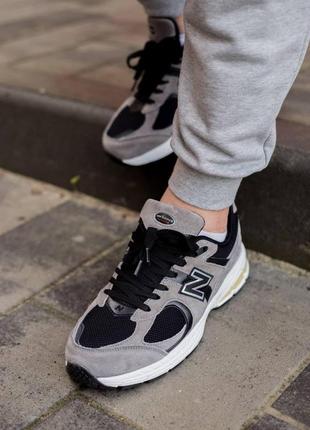 New balance 2002r grey black 2.08 фото