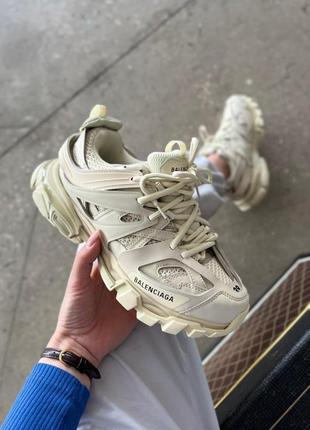 Balenciaga track beige8 фото