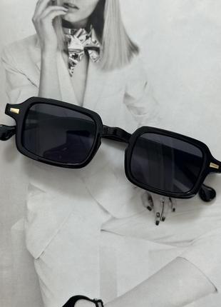 Солнцезащитные очки прямоугольные  унисекс черный  (0721)