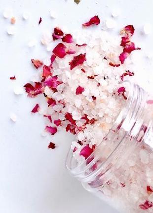 Соль для ванны с ароматом розы3 фото