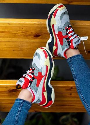 Balenciaga triple s v1 red white black7 фото