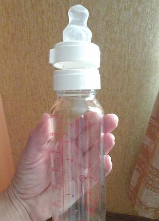 Стекляная бутылка для кормления