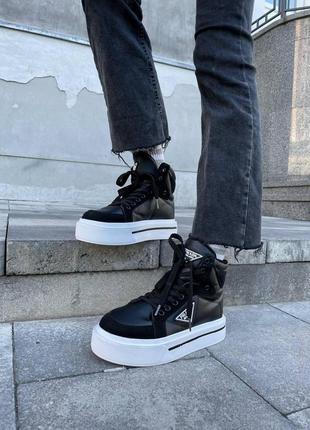 Prada re-nylon high black white6 фото