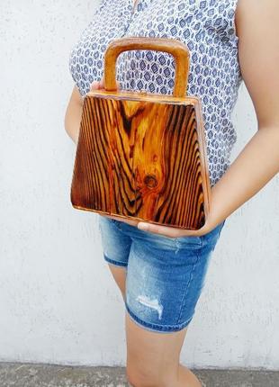 Женская сумка из дерева4 фото