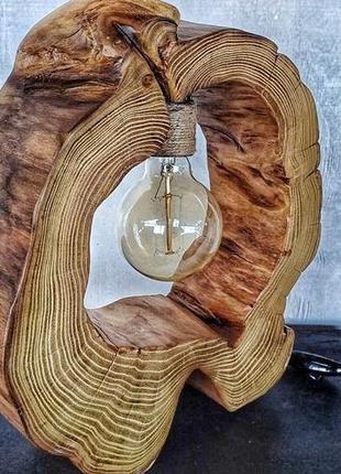 Настільна лампа loft. лампа зі спилу дерева. светильники из дерева2 фото