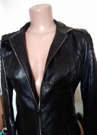 Куртка женская косуха кожа натуральная черная3 фото