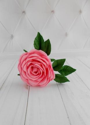 Шпилька з рожевою трояндою весільна квіти в зачіску нареченій стильна прикраса на волосся4 фото