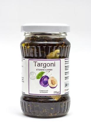 Сливы вяленые тм targoni в заливке из оливкового и кукурузного масел. 170г. слива вяленая.