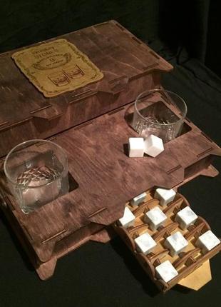 Подарочный набор камни для виски в деревянной стильной коробочке4 фото