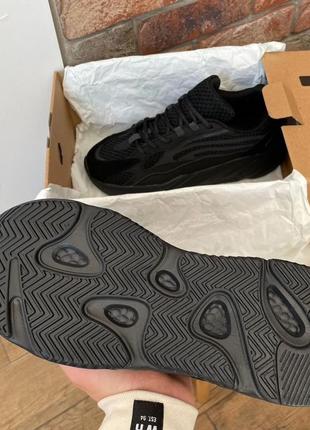 Adidas yeezy boost 700 v2 no logo black5 фото