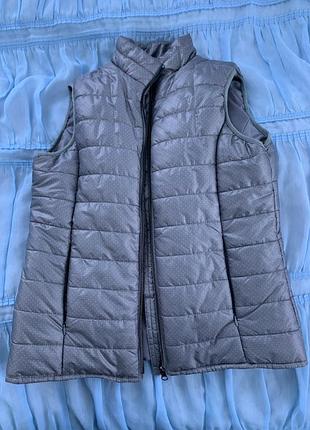 Безрукавка