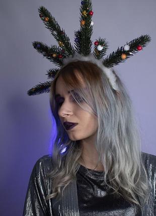 Новогодняя корона венок из еловых веток