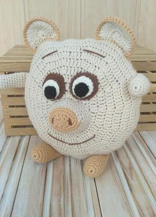 Подушки игрушки.