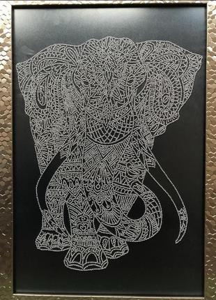 Картина «индийский слон» вышитая бисером в серебре1 фото