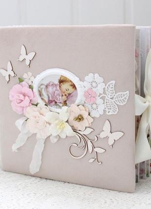 Детский фотоальбом для новорожденной девочки , скрап альбом для девочки , альбом первого года жизни