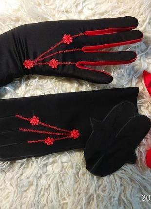 Перчатки  черные.перчатки красные5 фото