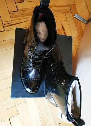Ботинки стильные черные лакированные tommy hilfiger(оригинал) 39,5-40 р.4 фото